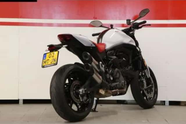 DUCATI MONSTER / MONSTER + / MONSTER SP (2023) thumbnail 6