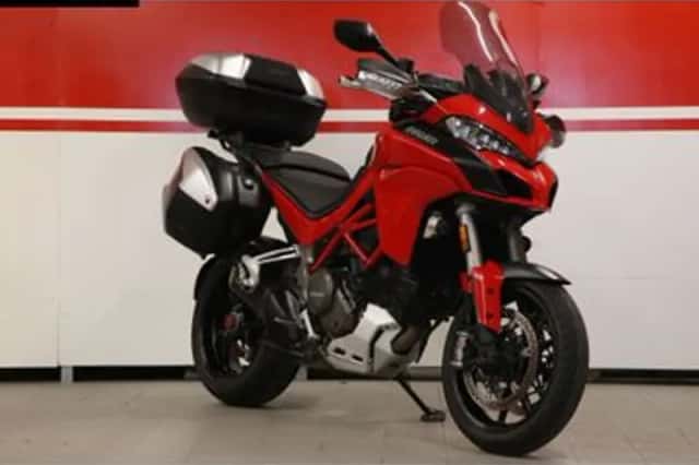Ducati Multistrada 1200 S D AIR (2016) thumbnail 2