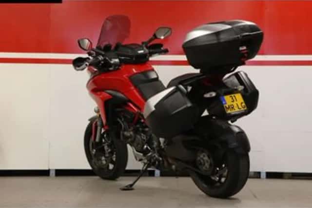 Ducati Multistrada 1200 S D AIR (2016) thumbnail 5