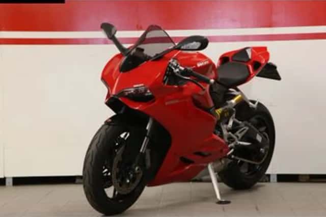 Ducati 899 Panigale (2014) thumbnail 3