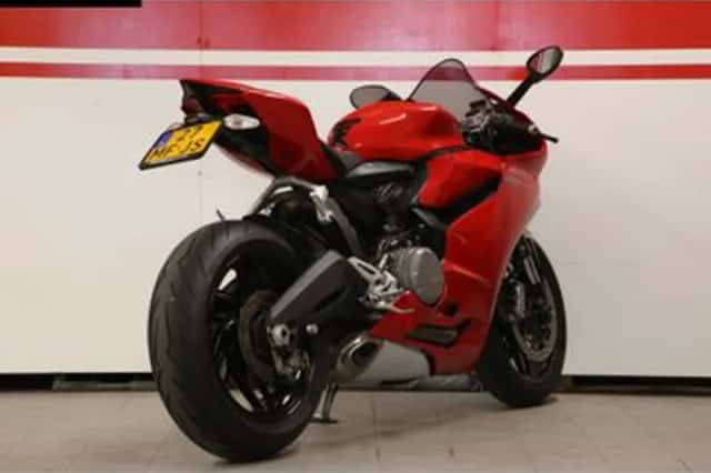 Ducati 899 Panigale (2014) thumbnail 6