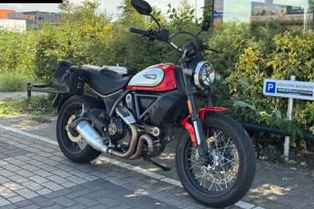 Ducati Scrambler Icon (2022) thumbnail 2
