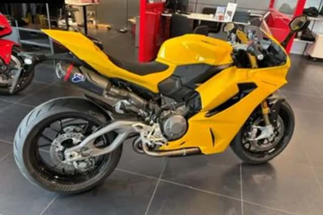 Ducati Panigale V2 (2026) thumbnail 3