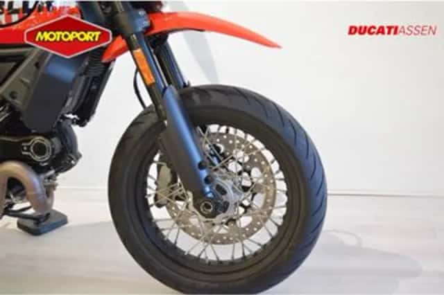 Ducati SCRAMBLER URBAN MOTARD (2023) thumbnail 6