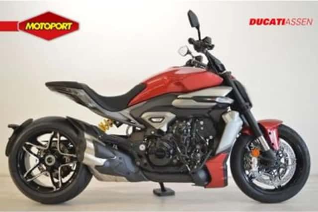 Ducati XDIAVEL V4 (2026) thumbnail 1