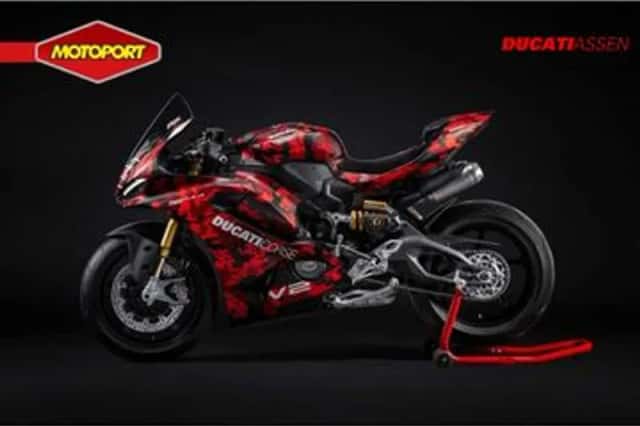 Ducati PANIGALE V2 S (2026) thumbnail 4