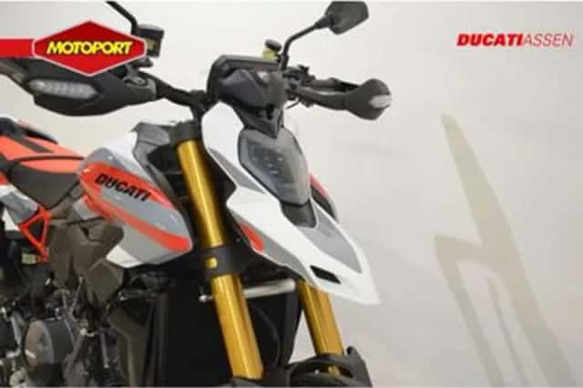 Ducati HYPERMOTARD V2 SP (2026) thumbnail 5