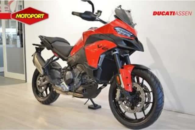 Ducati MULTISTRADA V2 (2026) thumbnail 2