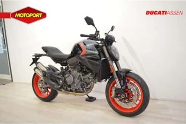 Ducati MONSTER V2 (2026) thumbnail 2