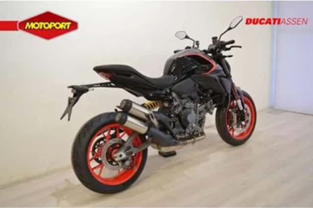 Ducati MONSTER V2 (2026) thumbnail 3
