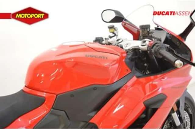Ducati Panigale V2 (2026) thumbnail 4