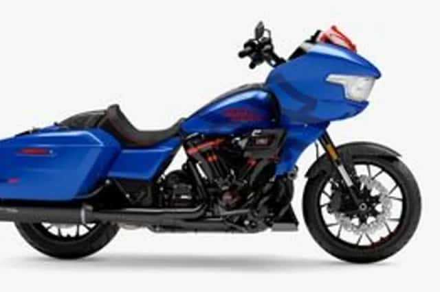 Harley-Davidson CVO Road Glide (2026) thumbnail 1