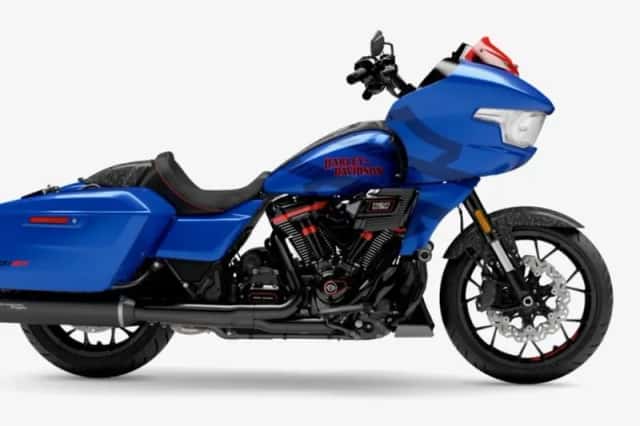 Harley-Davidson CVO Road Glide (2026) thumbnail 2