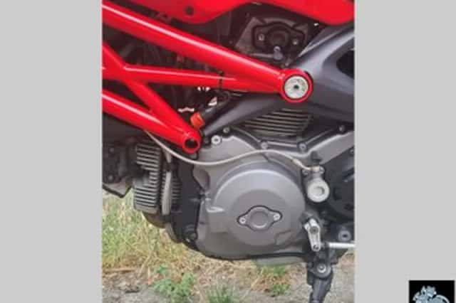 Ducati 796 Monster (2012) thumbnail 6