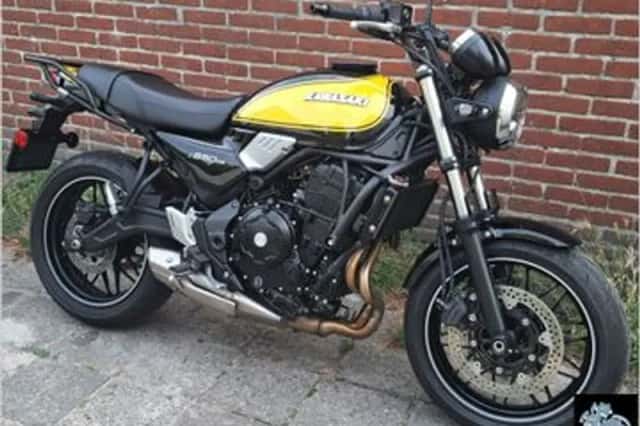 Kawasaki Z 650 RS (2026) thumbnail 2