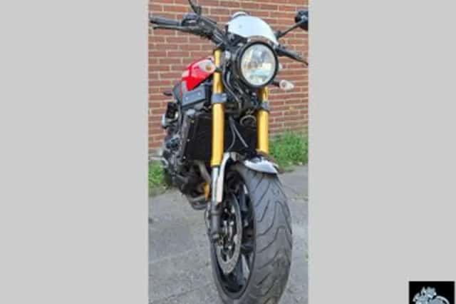 Yamaha XSR900 (2016) thumbnail 1