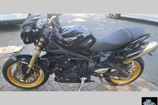 Triumph Street Triple 675 (2008) thumbnail 5