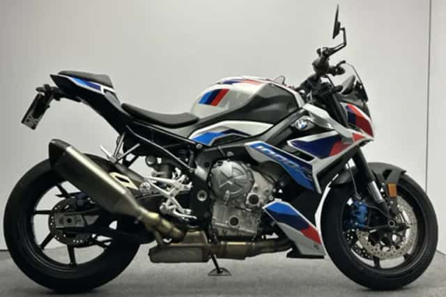 BMW M 1000 R (2024) thumbnail 6
