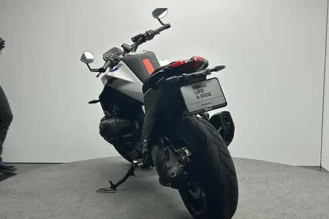 BMW R 1300 R null (2026) thumbnail 5