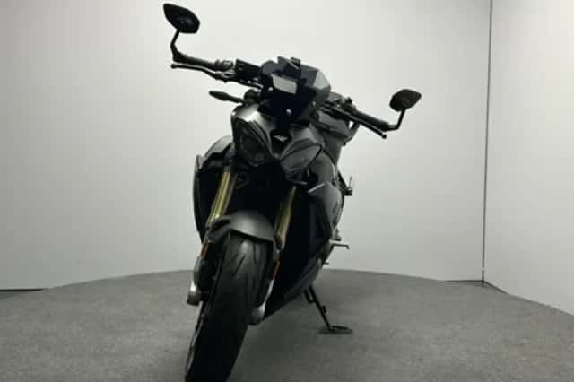 BMW S 1000 R (2025) thumbnail 3