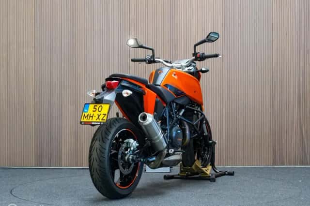 KTM 690 Duke (2017) thumbnail 5