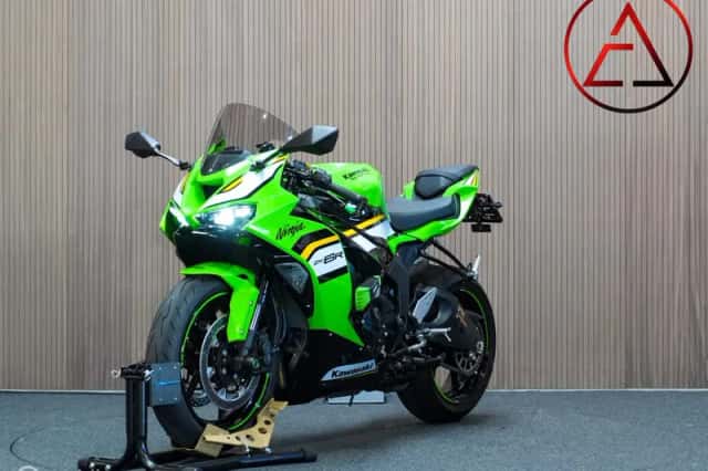 Kawasaki Ninja (2025) thumbnail 2
