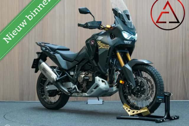 Honda CRF1100L Africa Twin Adventure Sports (2024) thumbnail 1