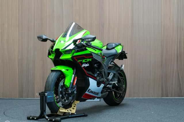 Kawasaki Ninja (2021) thumbnail 5