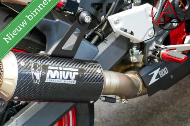 Kawasaki Z900 (2023) thumbnail 2