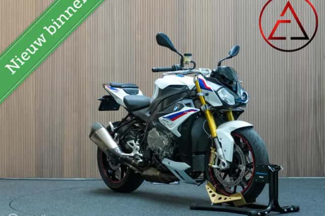 BMW S 1000 R (2018) thumbnail 1