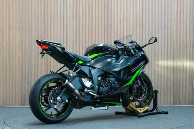 Kawasaki Ninja (2025) thumbnail 4