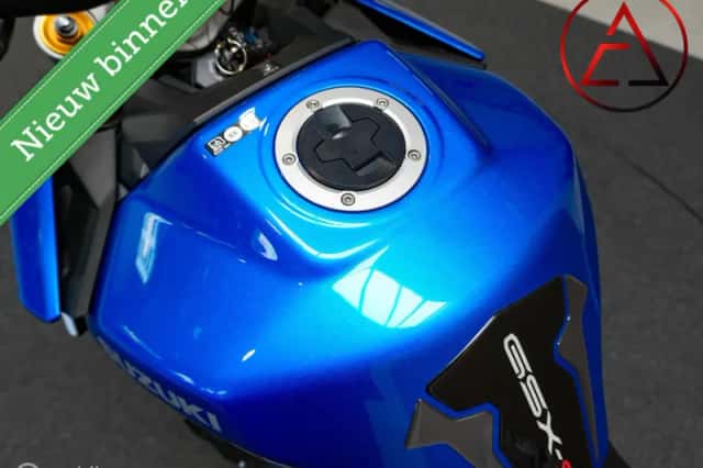 Suzuki GSX-S1000 (2021) thumbnail 3