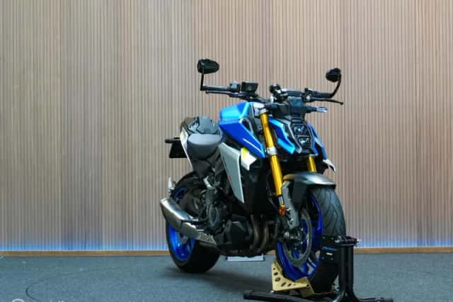 Suzuki GSX-S1000 (2021) thumbnail 6