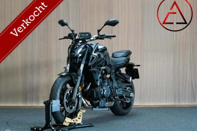 Yamaha MT-07 (2024) thumbnail 3