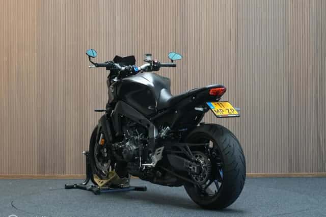 Yamaha MT-09 (2022) thumbnail 5