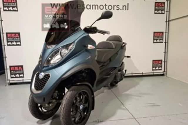 PIAGGIO MP3 500 LT SPORT (2015) thumbnail 4