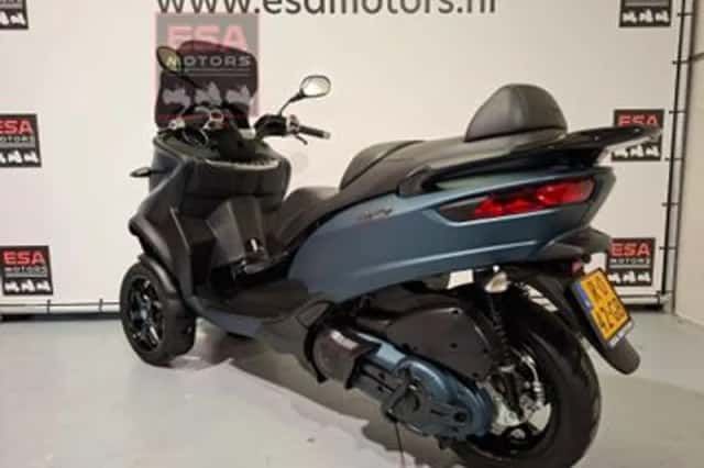 PIAGGIO MP3 500 LT SPORT (2015) thumbnail 6