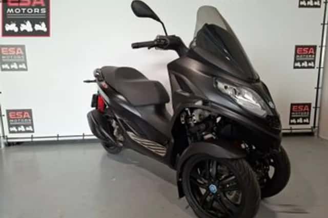 Piaggio MP3 300 HPE (2022) thumbnail 4