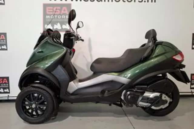 PIAGGIO MP3 400 LT (2008) thumbnail 1