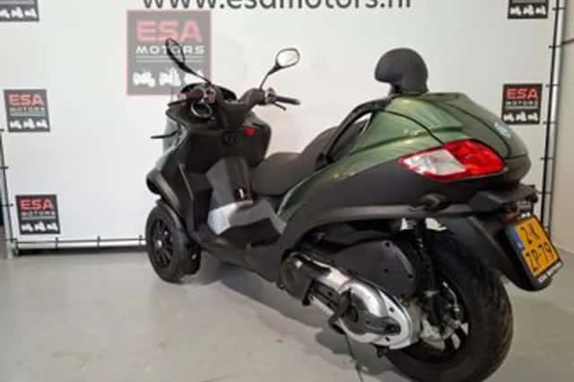 PIAGGIO MP3 400 LT (2008) thumbnail 6