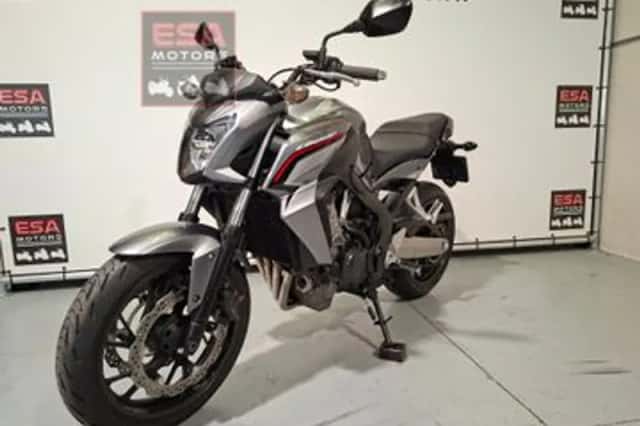 Honda CB 650 F (2015) thumbnail 4