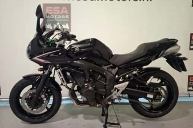 YAMAHA FZ 6 N FAZER (2010) thumbnail 1
