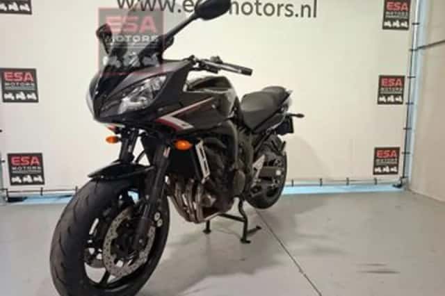 YAMAHA FZ 6 N FAZER (2010) thumbnail 4
