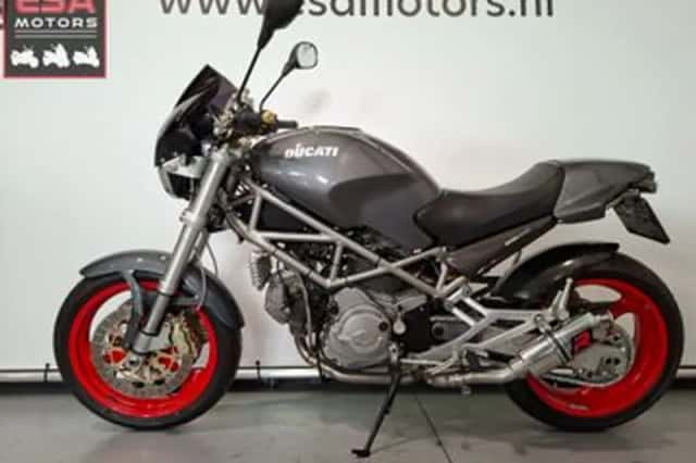 Ducati M 1000 Monster (2011) thumbnail 1