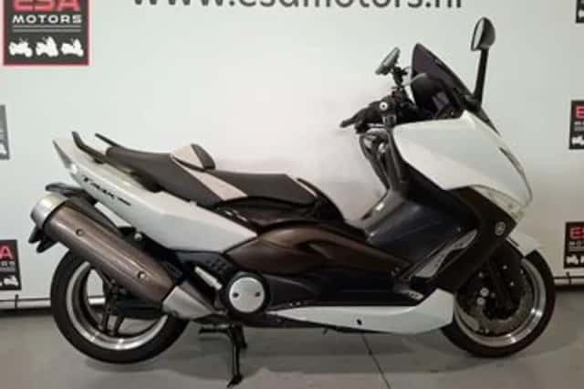 Yamaha Tmax (2010) thumbnail 2