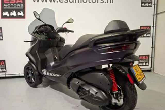 Piaggio MP3 500 Sport (2021) thumbnail 5