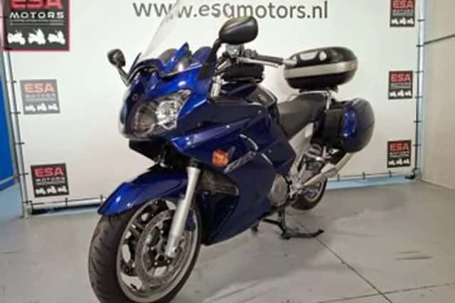 Yamaha FJR1300 (2007) thumbnail 3