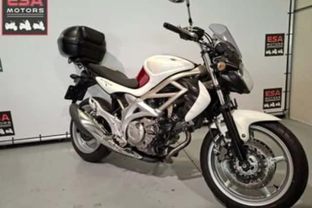 Suzuki SFV 650 Gladius (2009) thumbnail 3