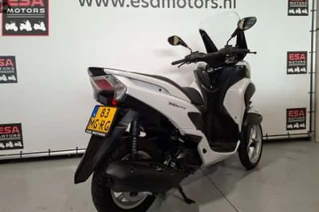 Yamaha Tricity 125 (2016) thumbnail 6