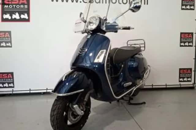 Vespa GTS 250 (2016) thumbnail 3